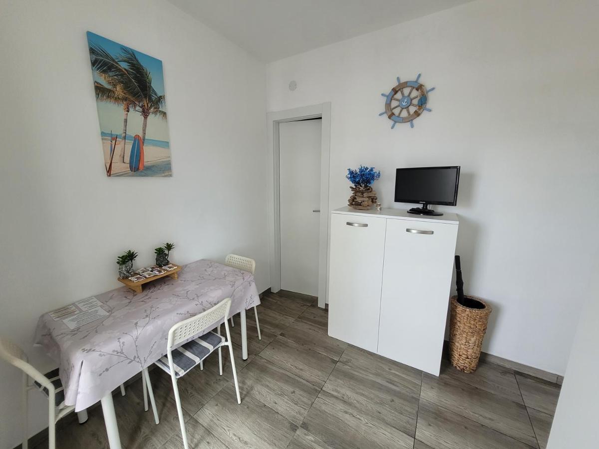 Arnica Apartment Lignano Sabbiadoro Exterior foto
