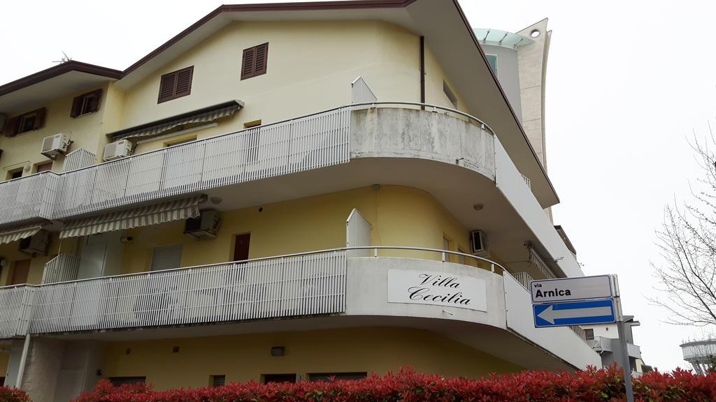 Arnica Apartment Lignano Sabbiadoro Exterior foto